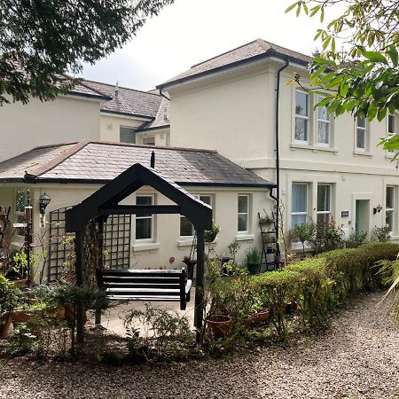 Hollyhocks Holiday Home- 2 Bedroomed Ground Floor Apartment Sleeps 5 Ivybridge Εξωτερικό φωτογραφία
